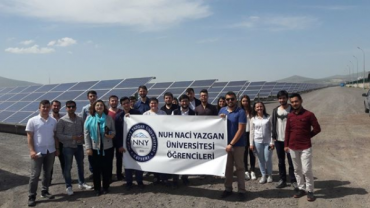 Öğrencilerimiz, Kayseri Organize Sanayi Bölgesi (OSB) Güneş Enerji Santrali'ne Düzenlenen Teknik Gezi'ye Katıldılar