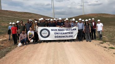 Öğrencilerimiz, Kırşehir Geycek Rüzgar Enerji Santrali'ne (RES) Düzenlenen Teknik Geziye Katıldılar